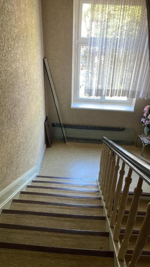 1 Schlafenzimmer 1 Whonzimmer Waschmaschine Trockner Maximum 4Personen Rheinhausen Center Appartement 1705 Дуйсбург Экстерьер фото